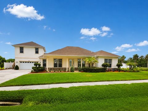 Photo of 6402 Barcellona Road, Land O Lakes, FL 34637 (MLS # W7885606)