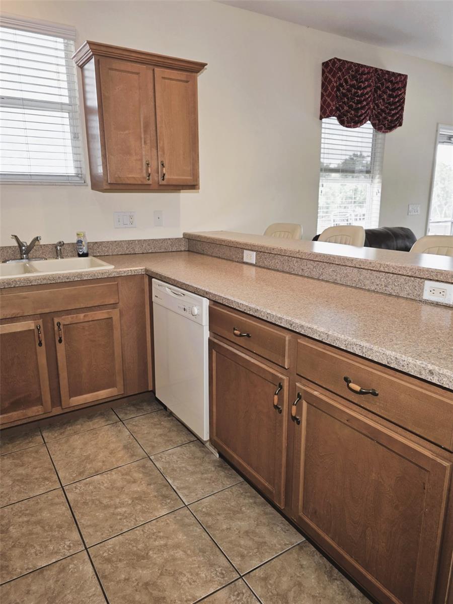 SILVER LAKES - Residential
