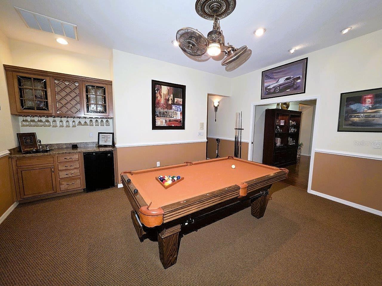 SILVER LAKES - Residential