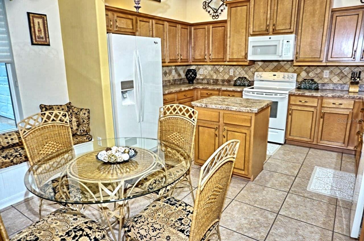 SILVER LAKES - Residential