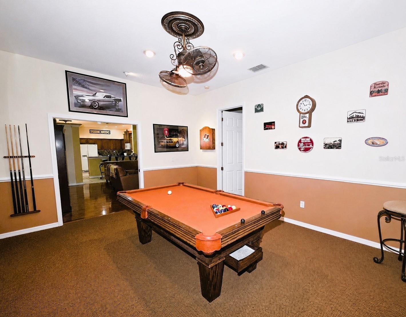 SILVER LAKES - Residential