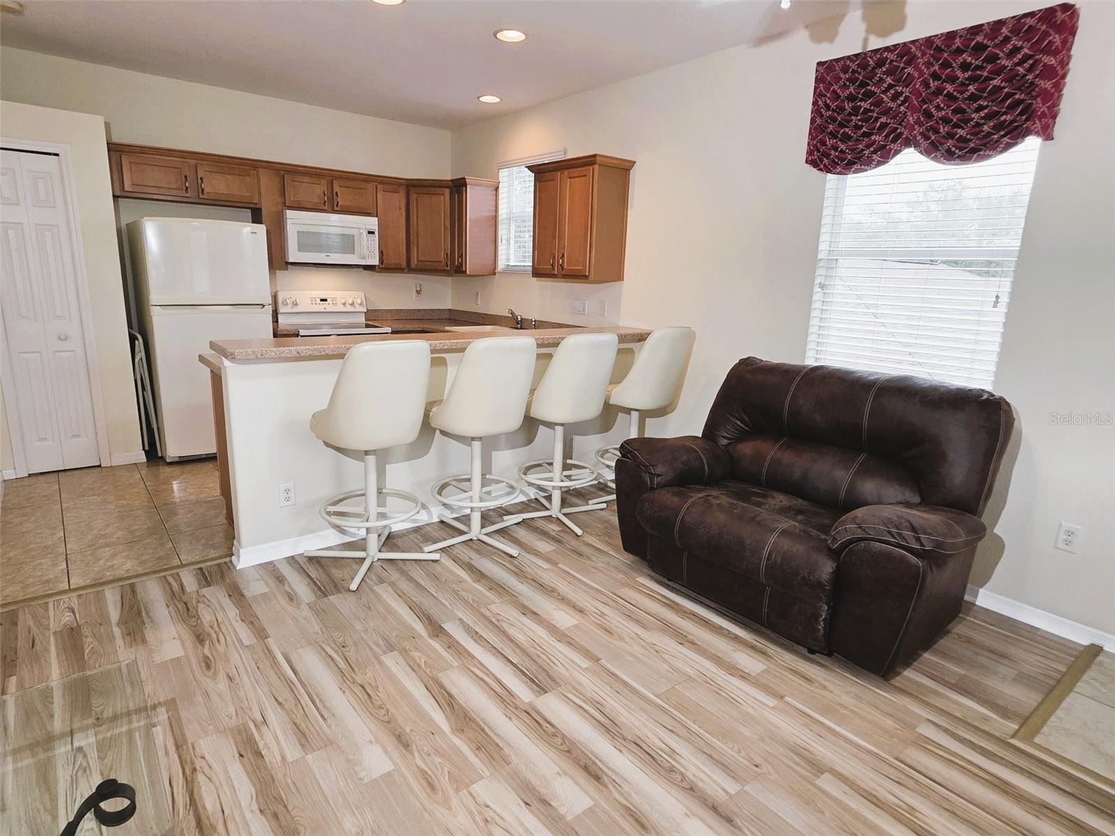 SILVER LAKES - Residential