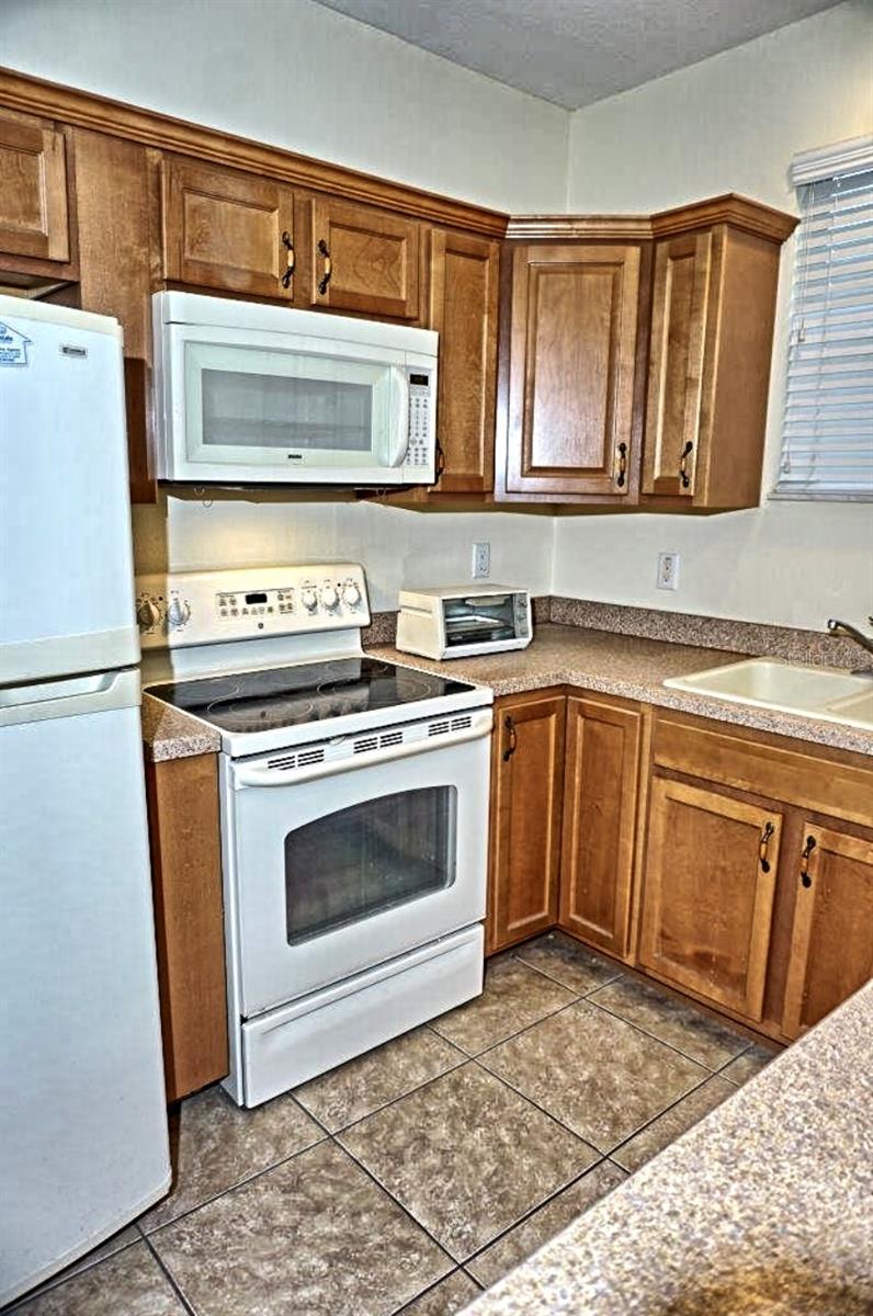 SILVER LAKES - Residential