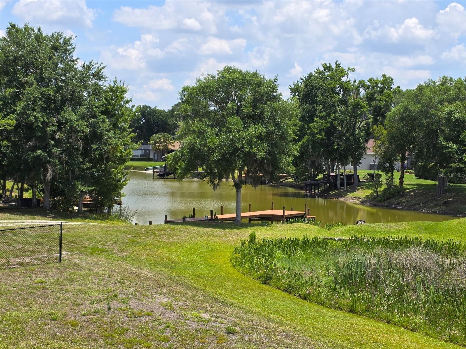 SILVER LAKES - Residential