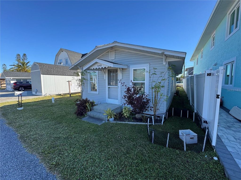 Photo of 1393 Good Avenue, Sarasota, FL 34239 (MLS # A4670481)