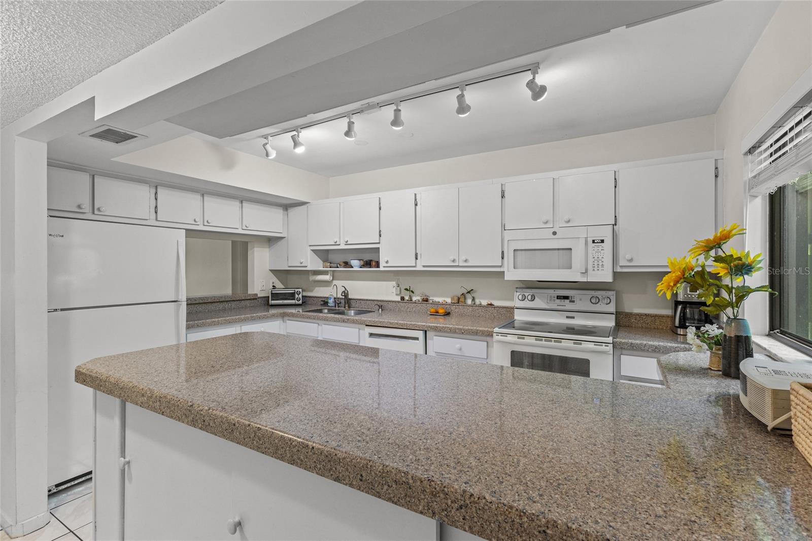1623 PELICAN COVE ROAD 122