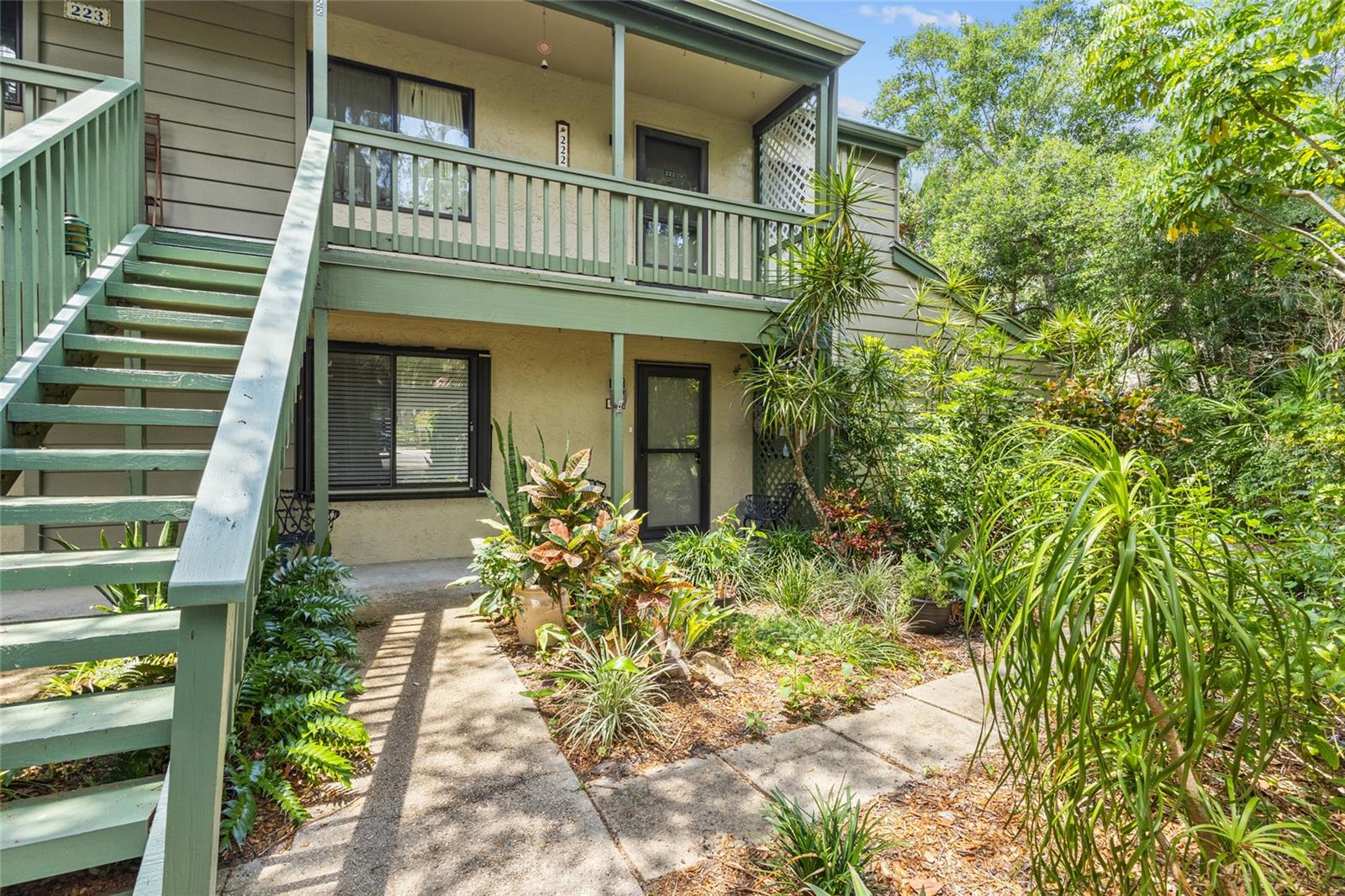 PELICAN COVE I - Residential
