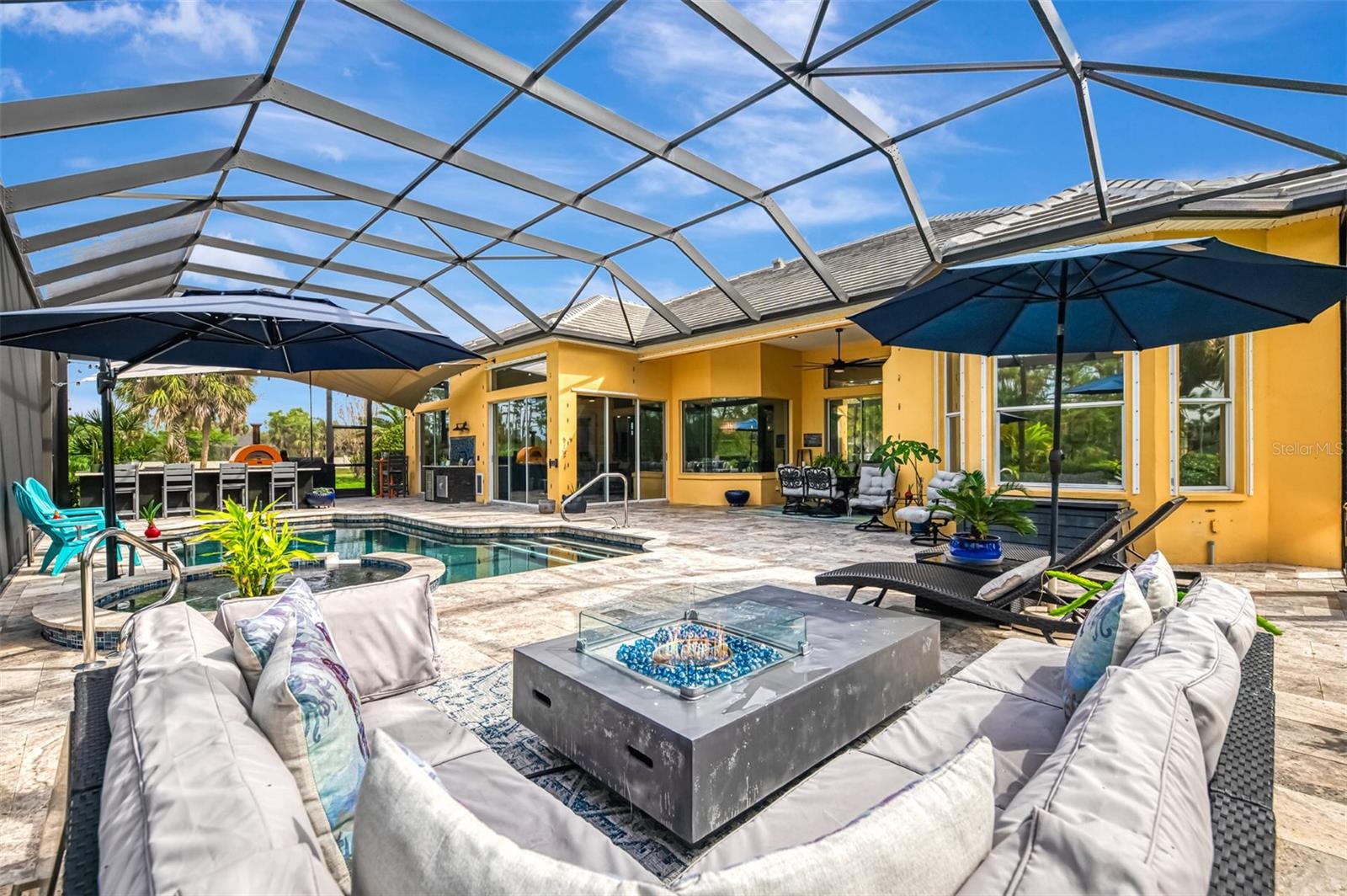 BOCA ROYALE - Residential