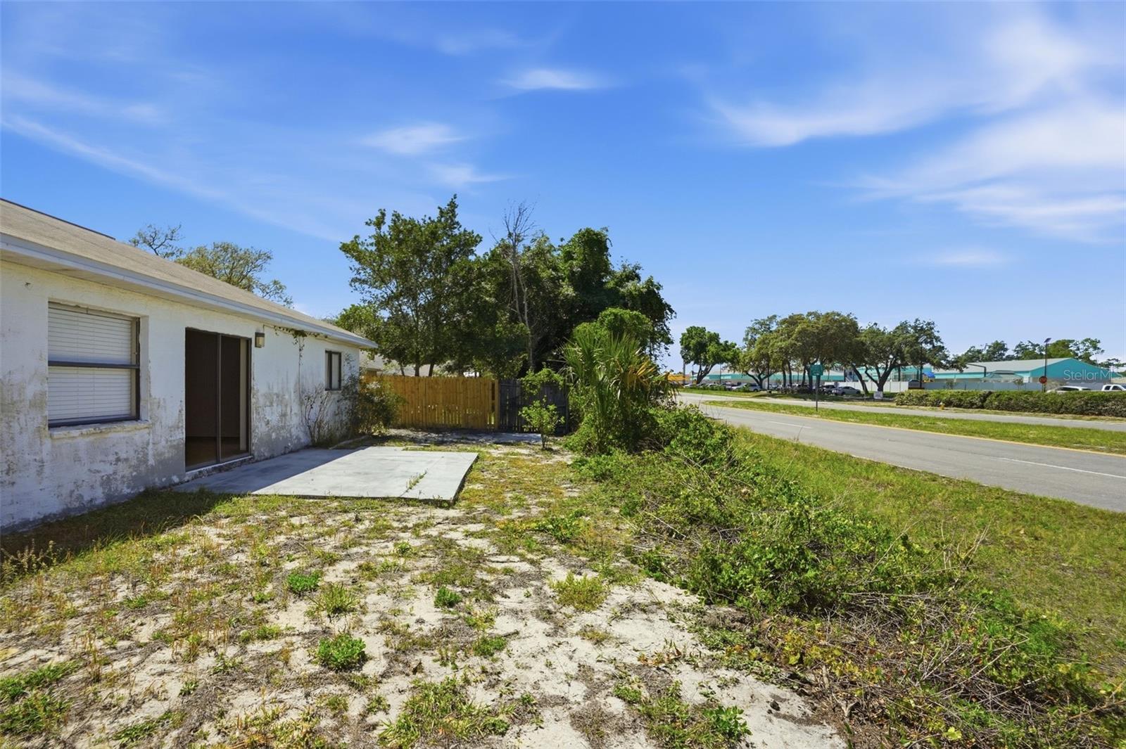 WEEKI WACHEE WOODLANDS - Residential