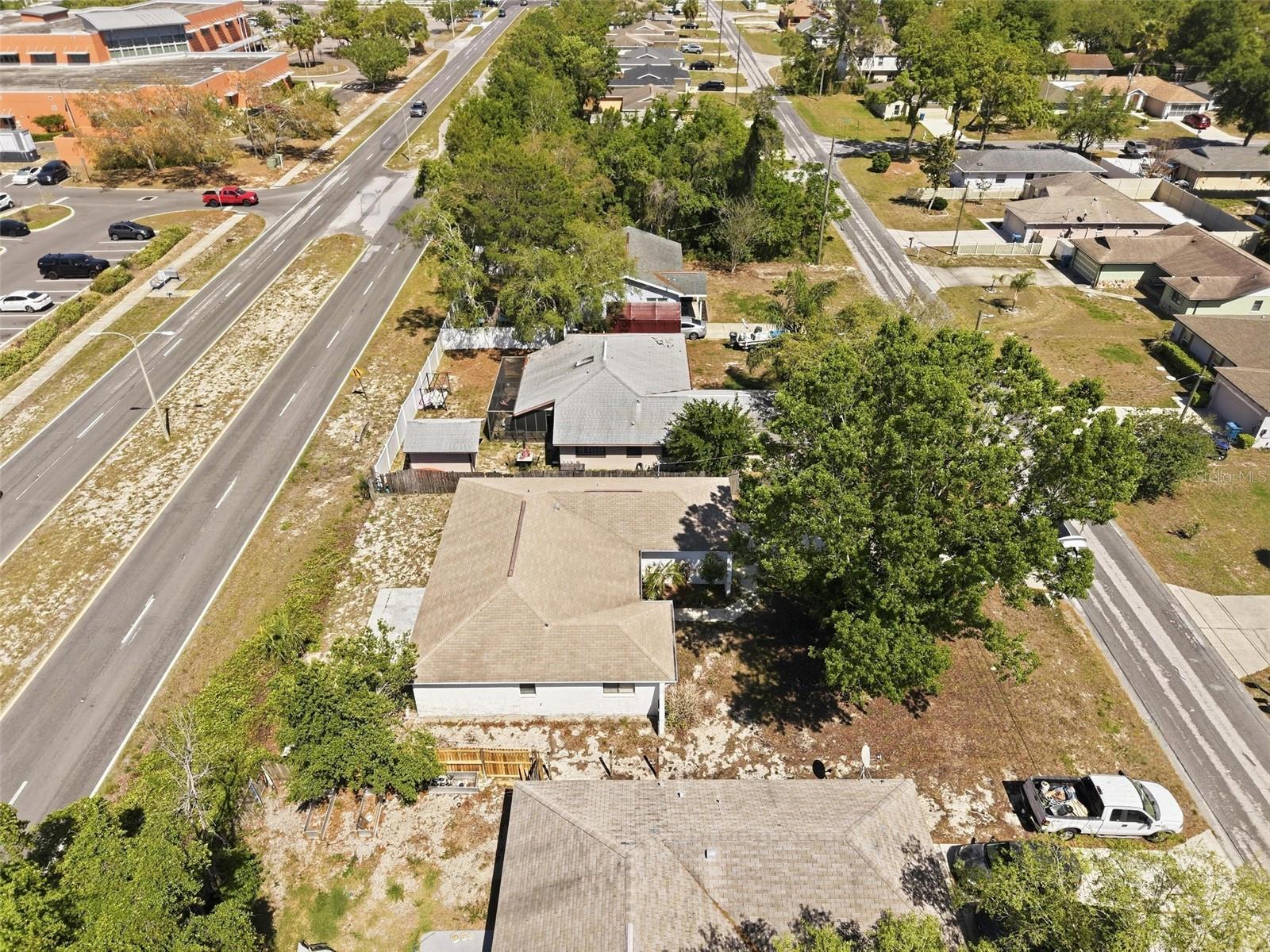 WEEKI WACHEE WOODLANDS - Residential