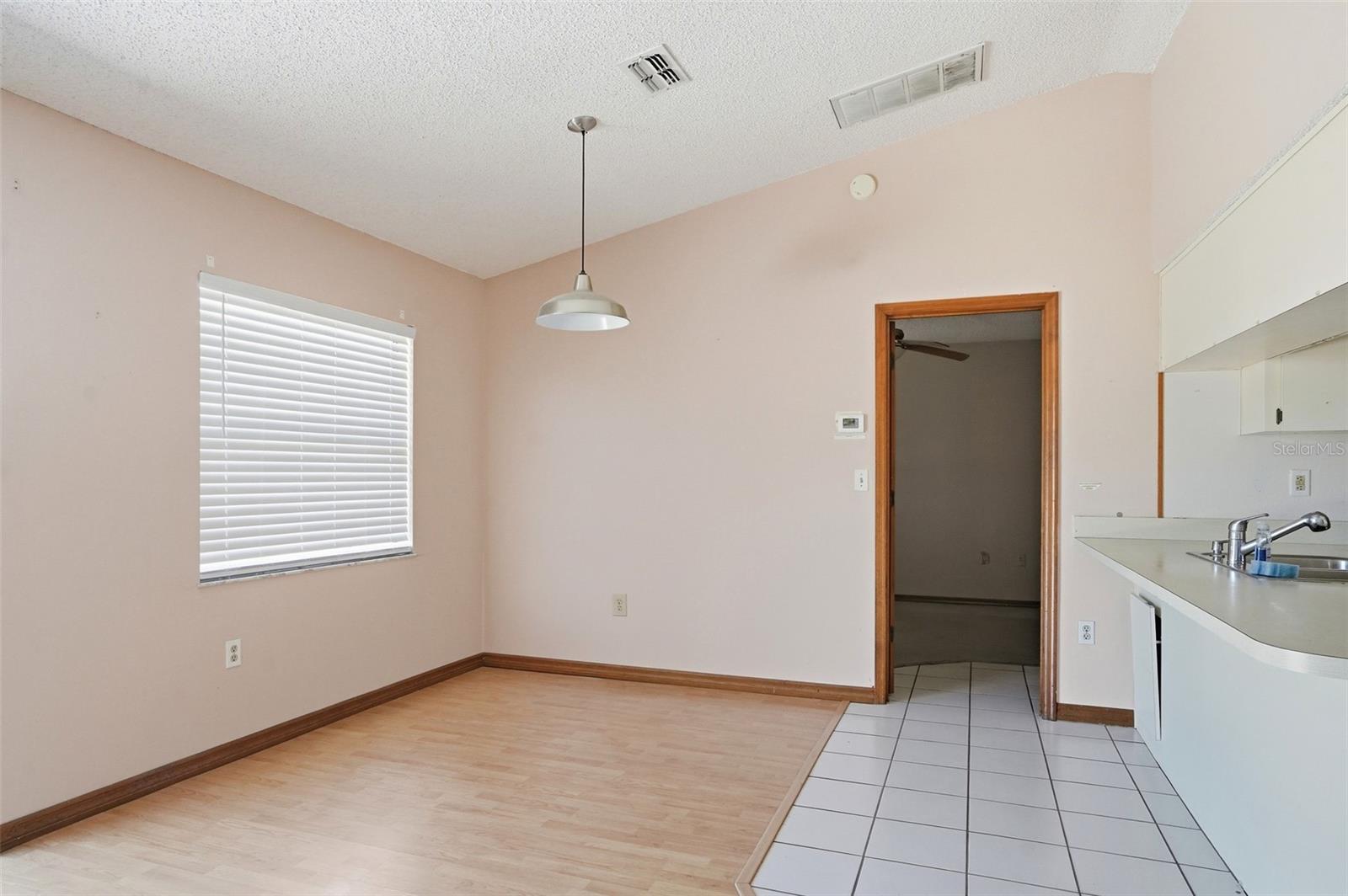 WEEKI WACHEE WOODLANDS - Residential