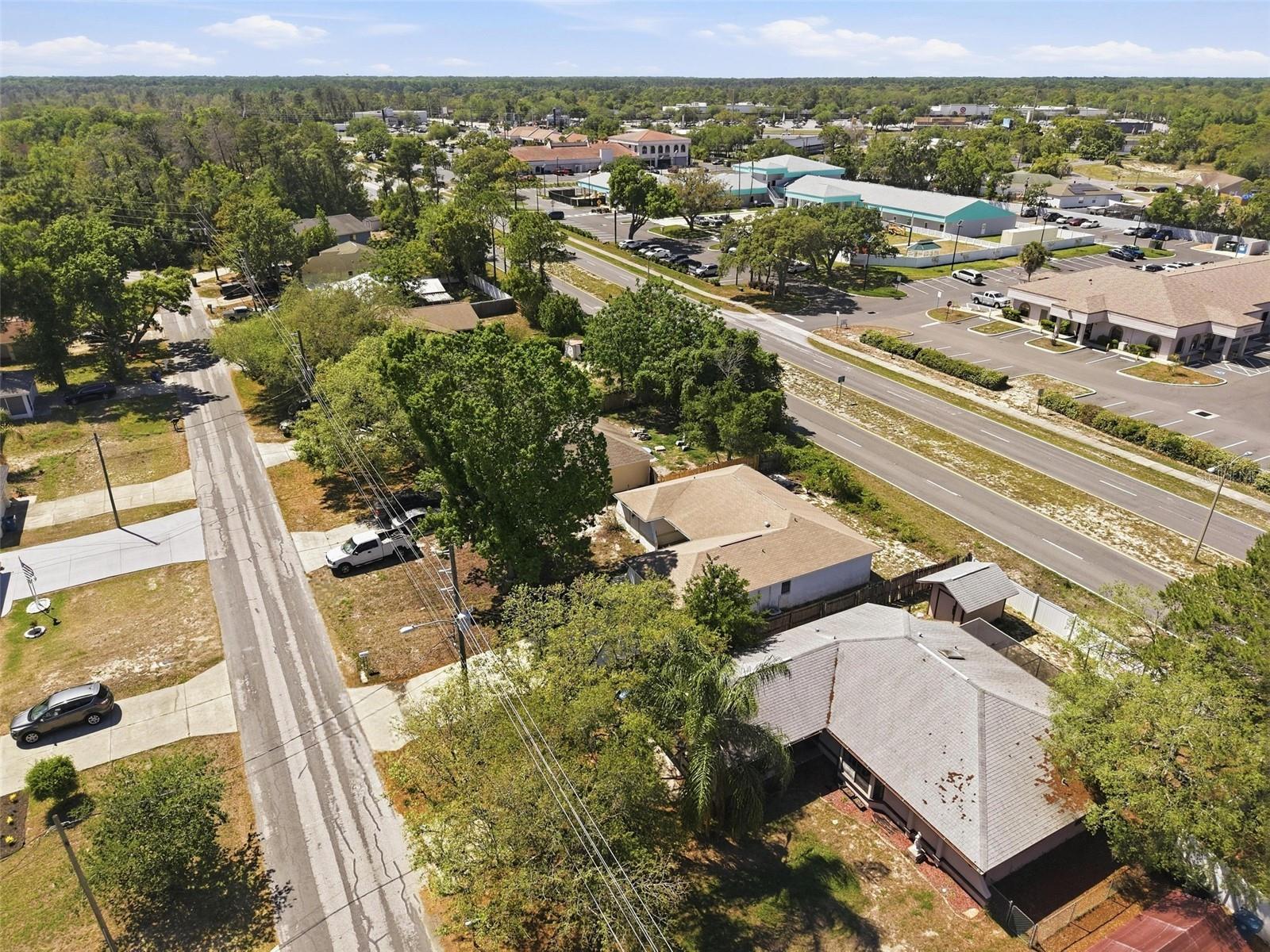WEEKI WACHEE WOODLANDS - Residential