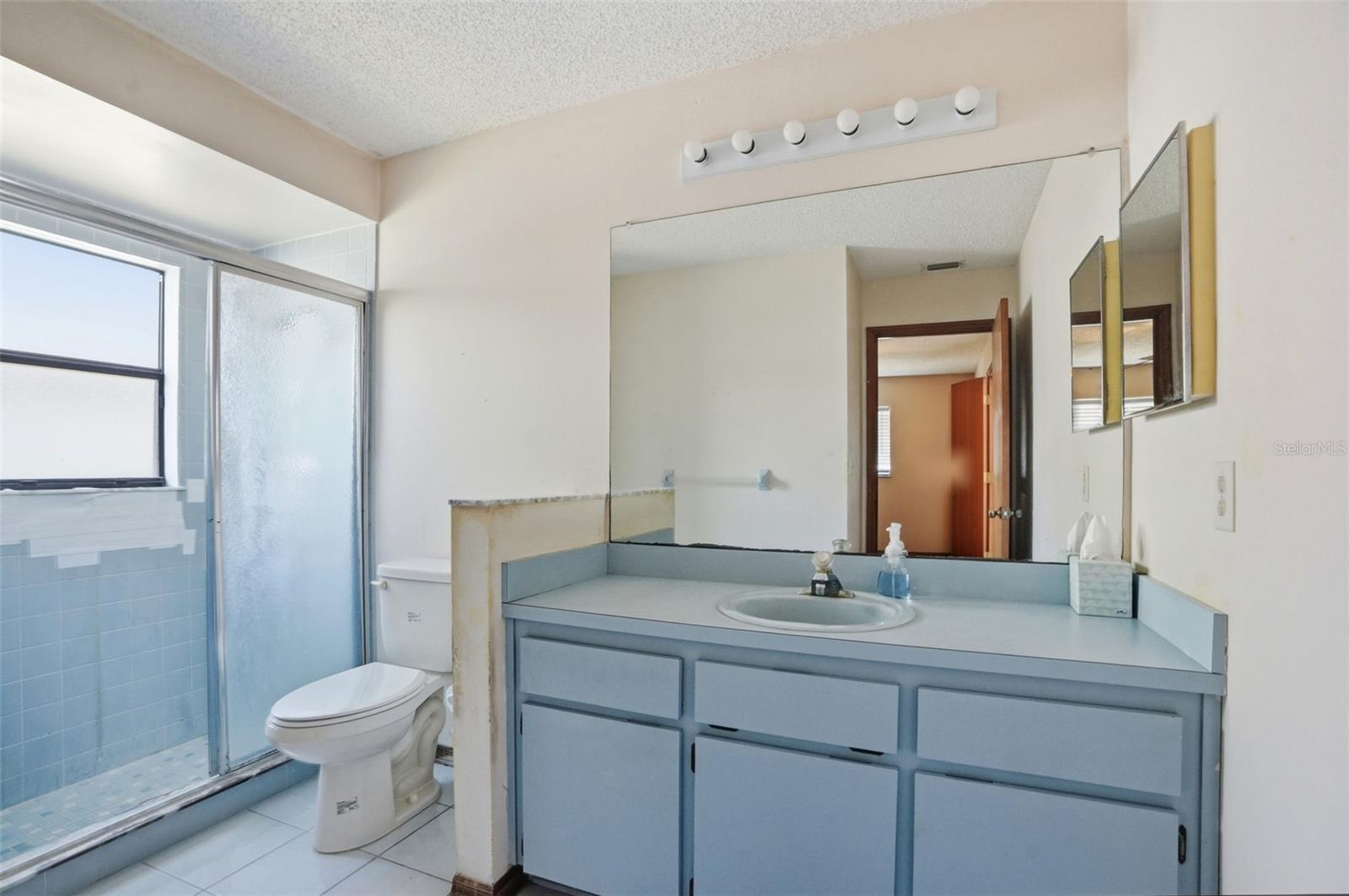 WEEKI WACHEE WOODLANDS - Residential