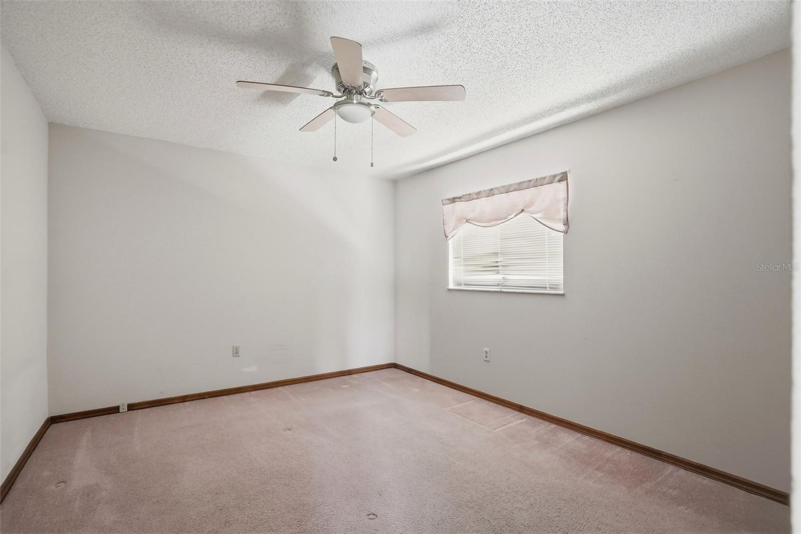 WEEKI WACHEE WOODLANDS - Residential