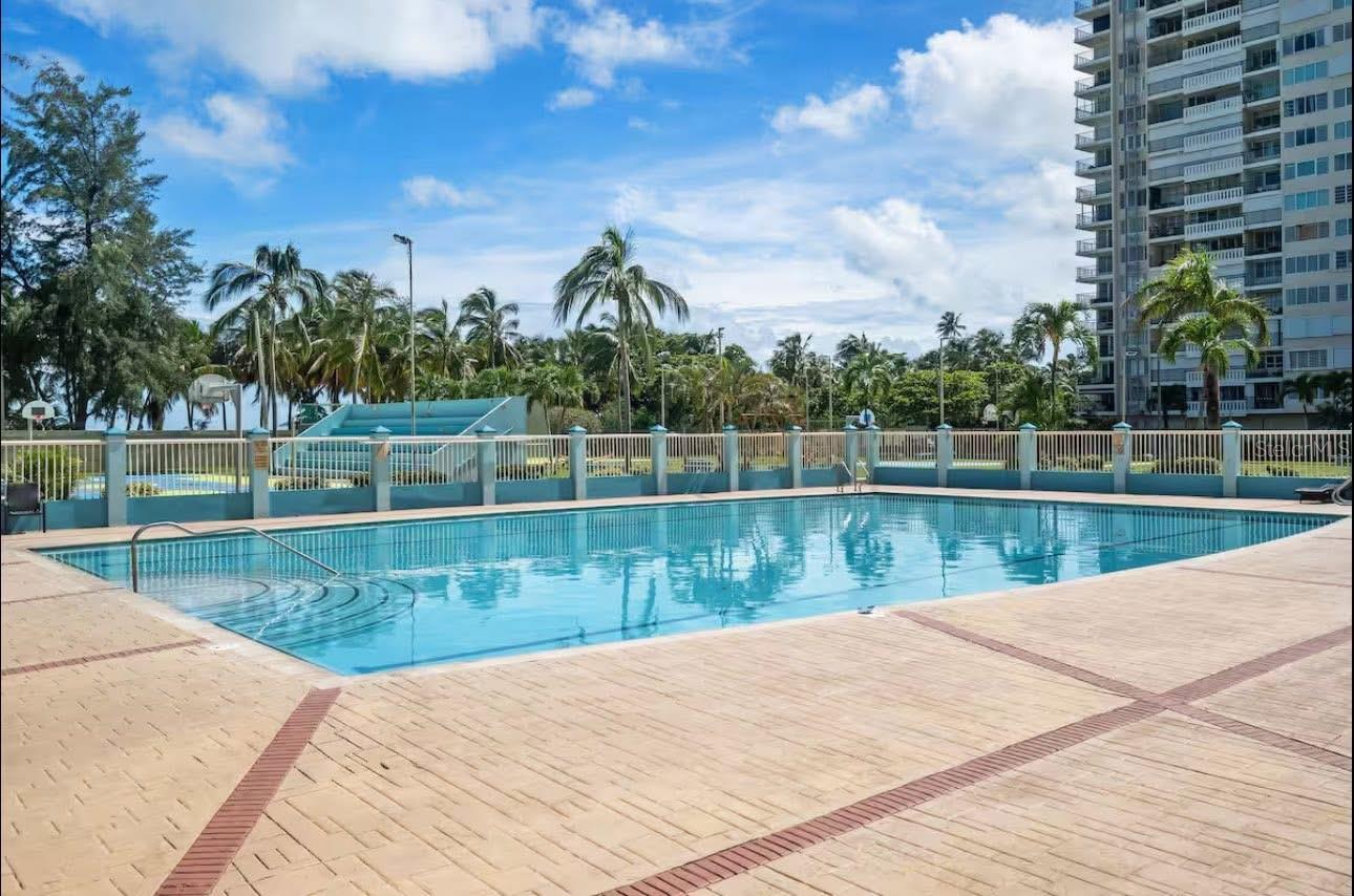 PLAYA AZUL - Residential