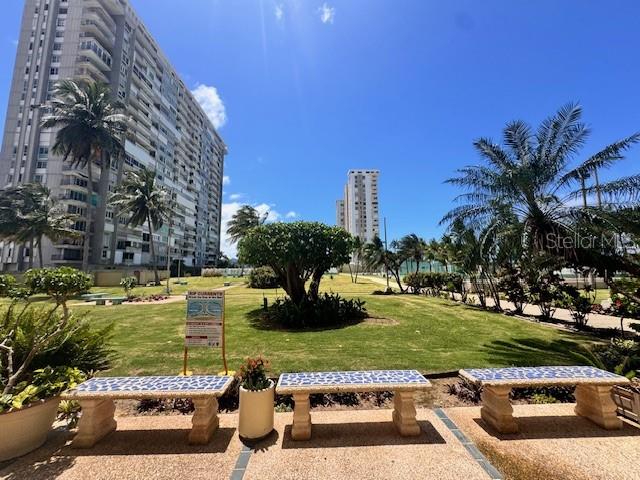 PLAYA AZUL - Residential