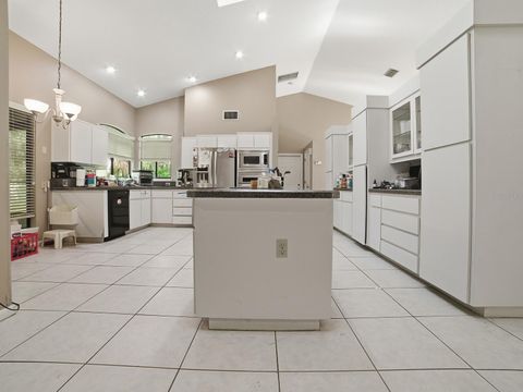 Tiny photo for 104 Peppertree Court, Yalaha, FL 34797 (MLS # G5110408)