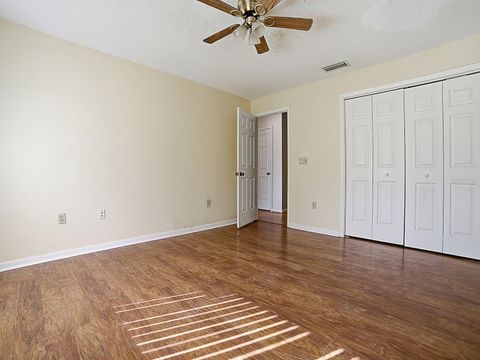 Tiny photo for 104 Peppertree Court, Yalaha, FL 34797 (MLS # G5110408)