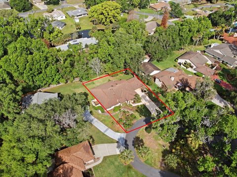 Tiny photo for 104 Peppertree Court, Yalaha, FL 34797 (MLS # G5110408)