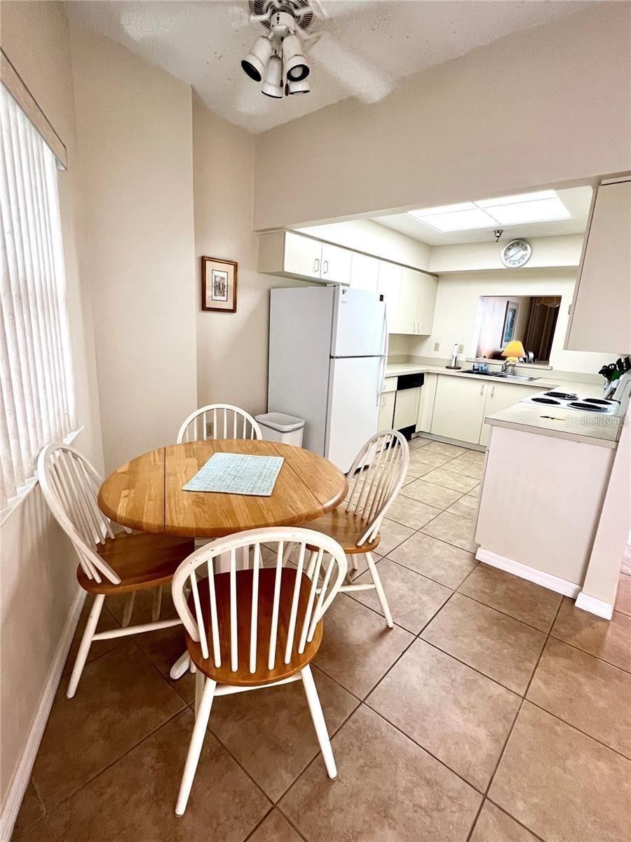 SURF CLUB BLDG 1 - Residential Lease