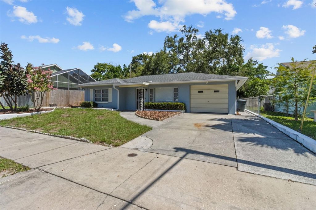 Photo of 512 Richmond Street, Dunedin, FL 34698 (MLS # TB8465256)