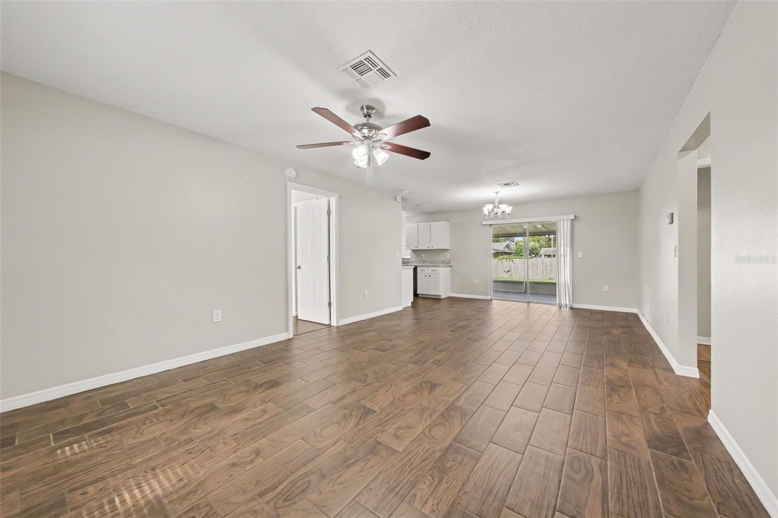 450 PARK GLEN DRIVE