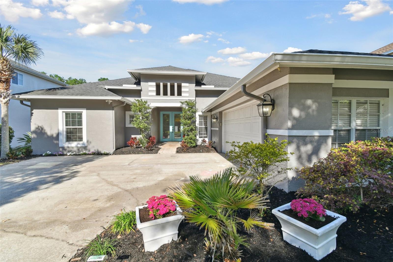 5813 BENT GRASS DRIVE