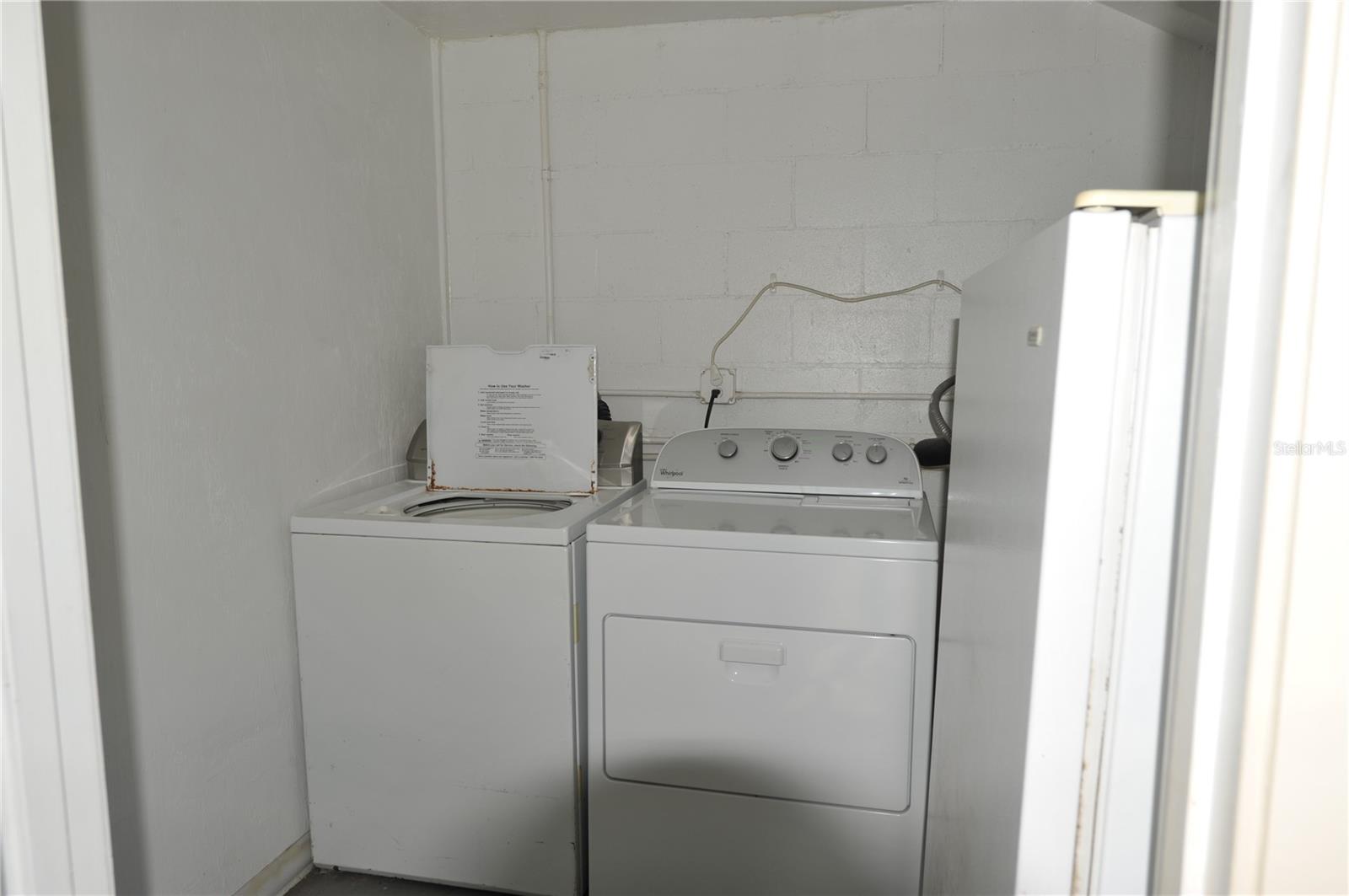 CRICKET CLUB - Residential Lease