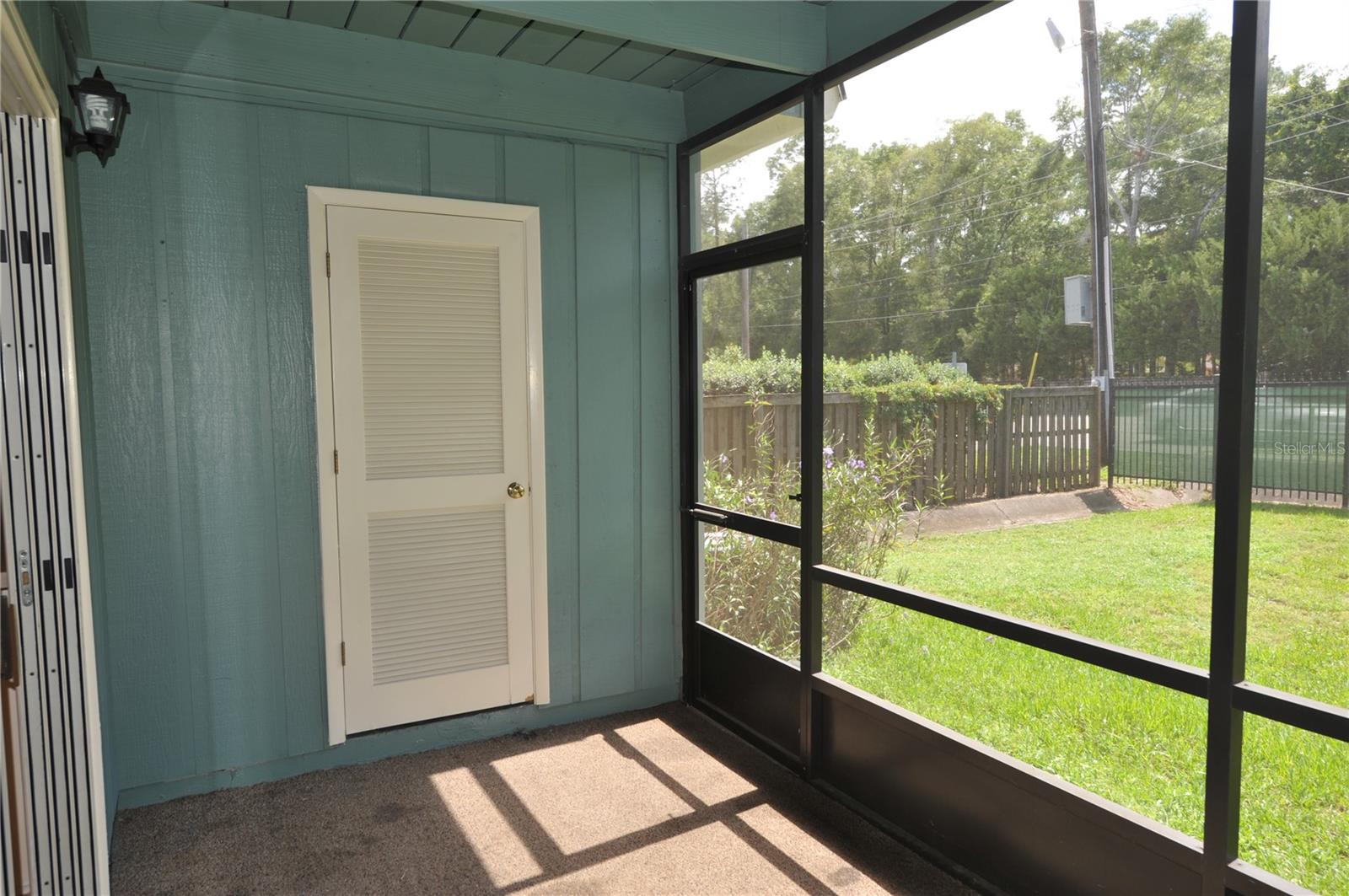 CRICKET CLUB - Residential Lease