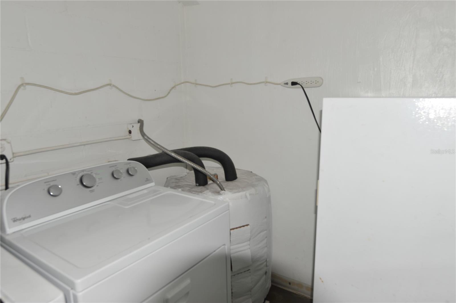 CRICKET CLUB - Residential Lease