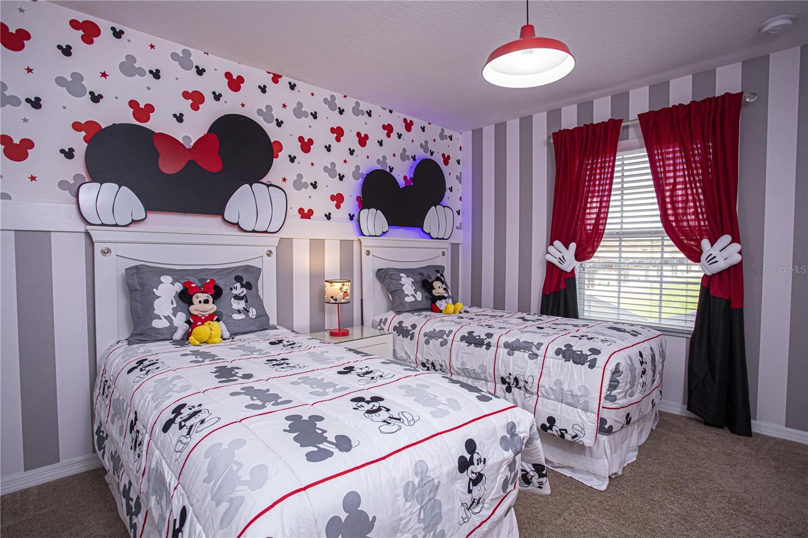 8939 CANDY PALM ROAD