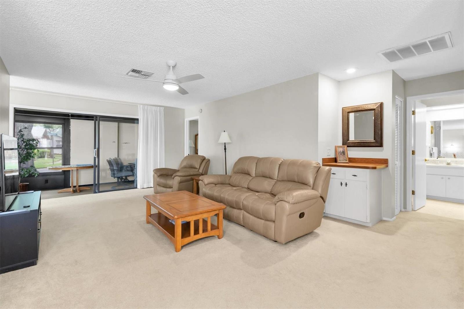 9444 ROCKBRIDGE CIRCLE