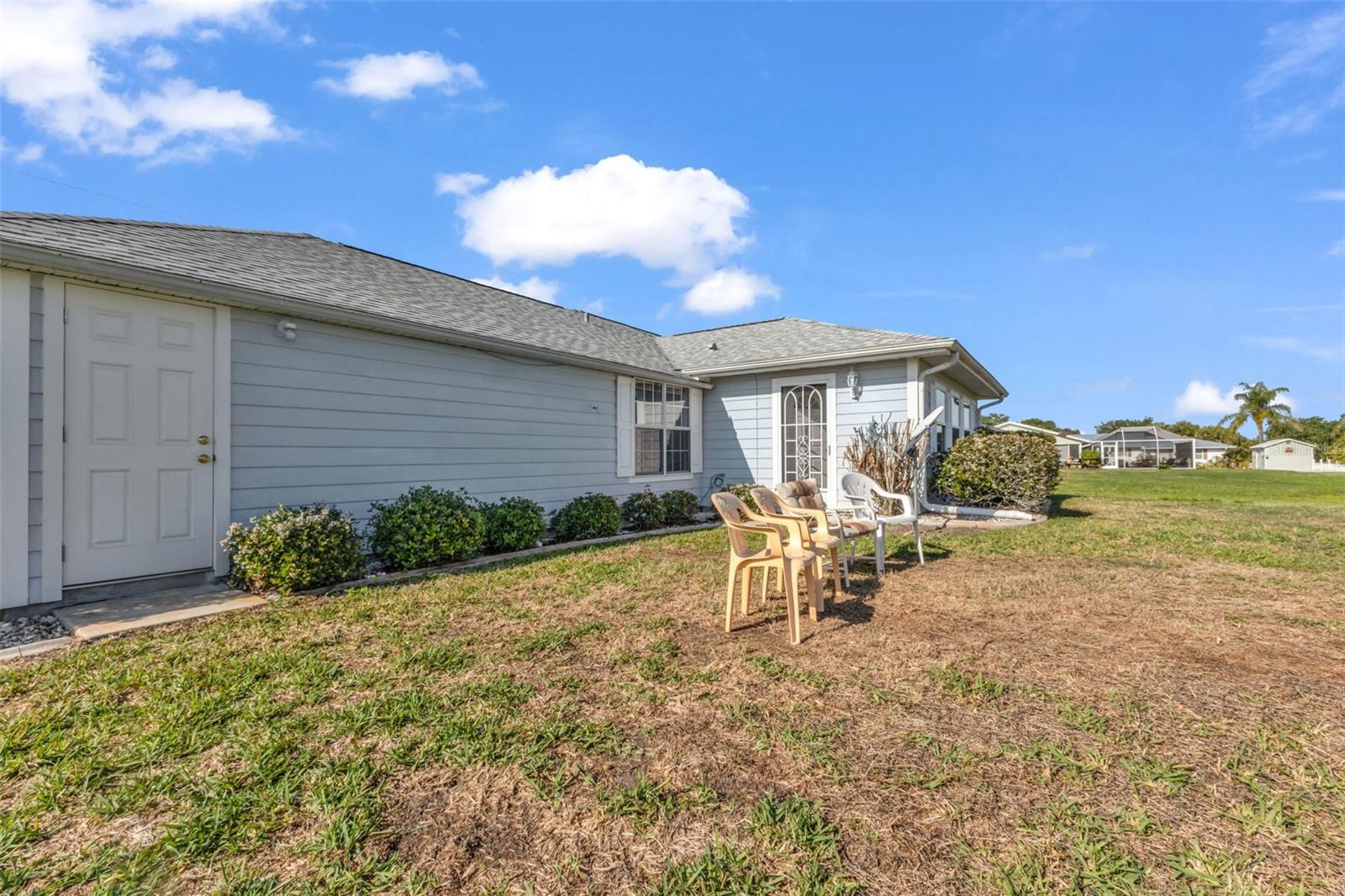 SUNNYBREEZE PALMS GOLF COURSE - Residential