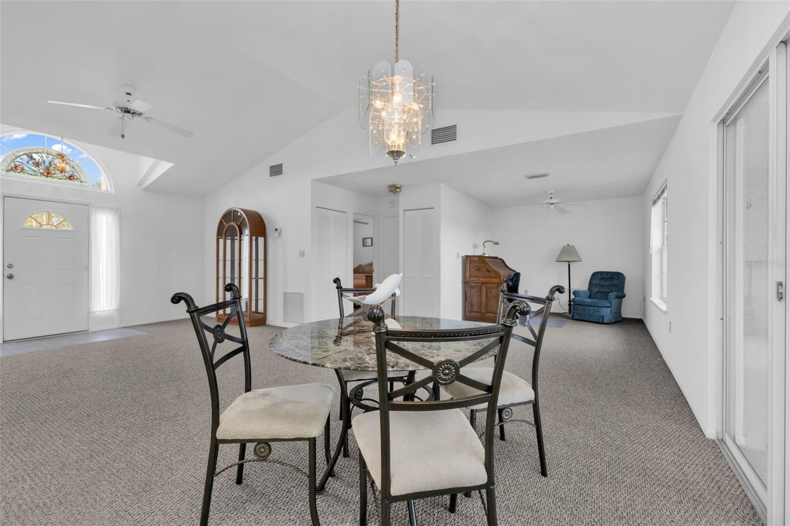 SUNNYBREEZE PALMS GOLF COURSE - Residential