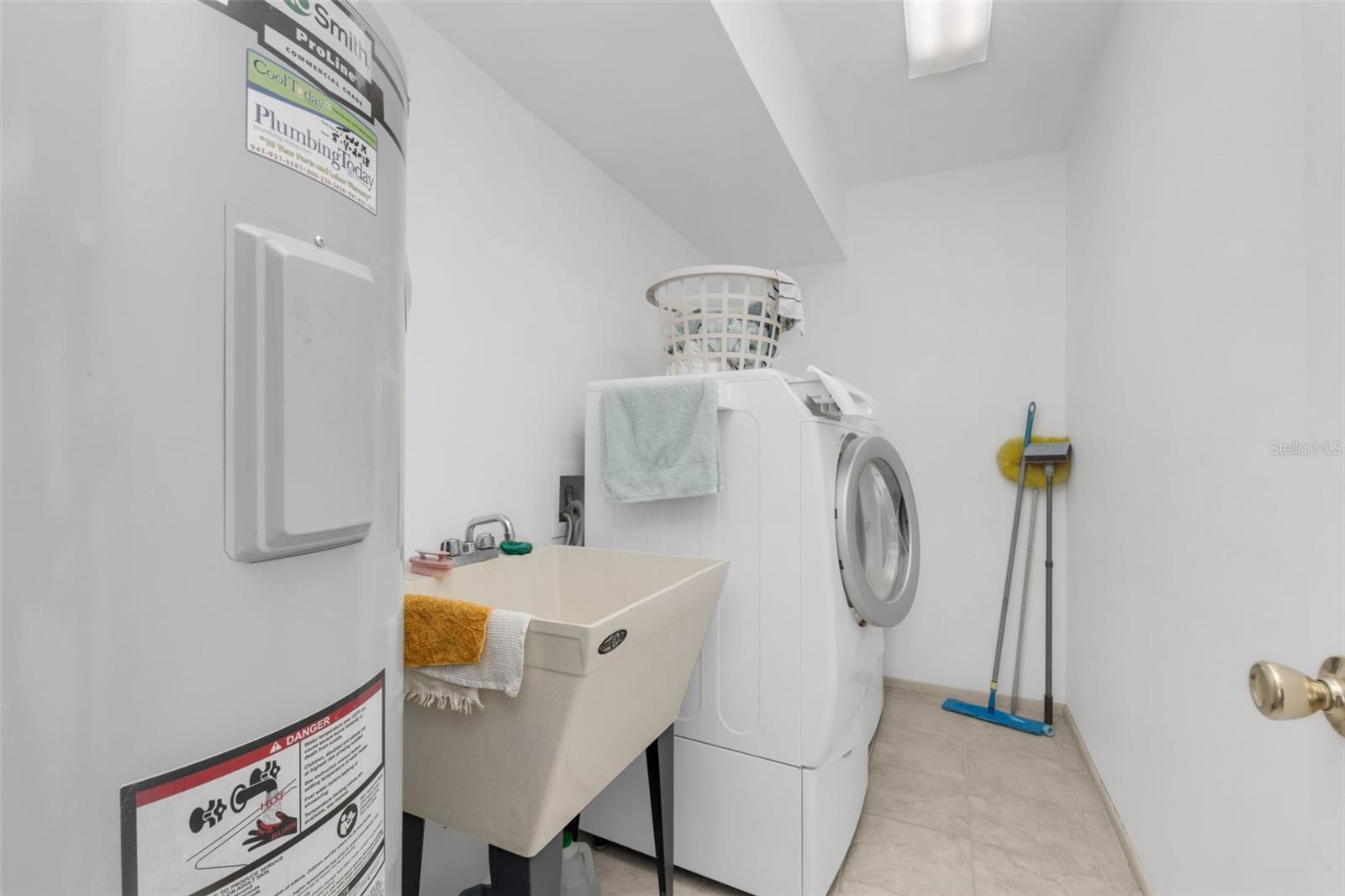 SUNNYBREEZE PALMS GOLF COURSE - Residential