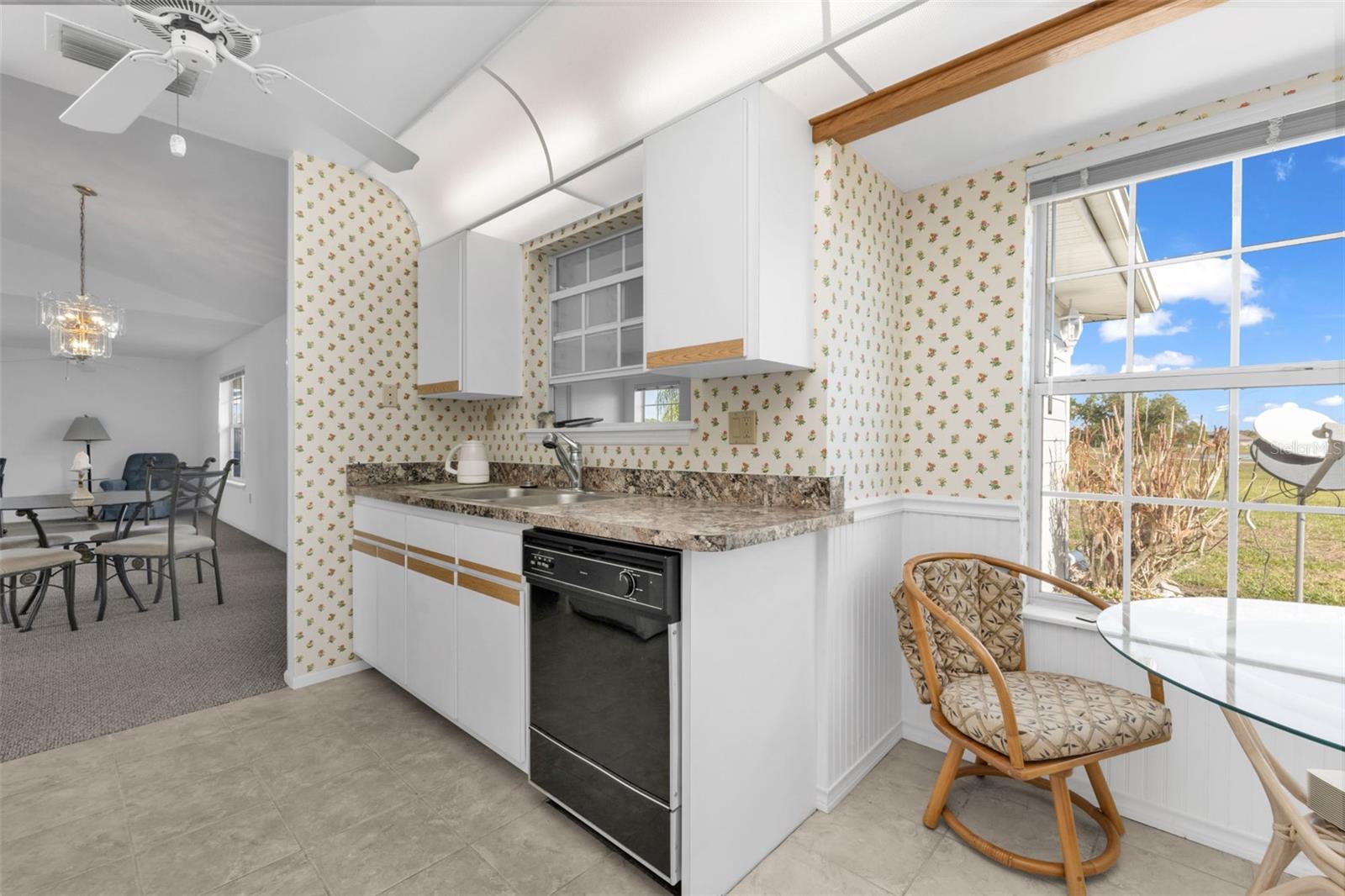 SUNNYBREEZE PALMS GOLF COURSE - Residential