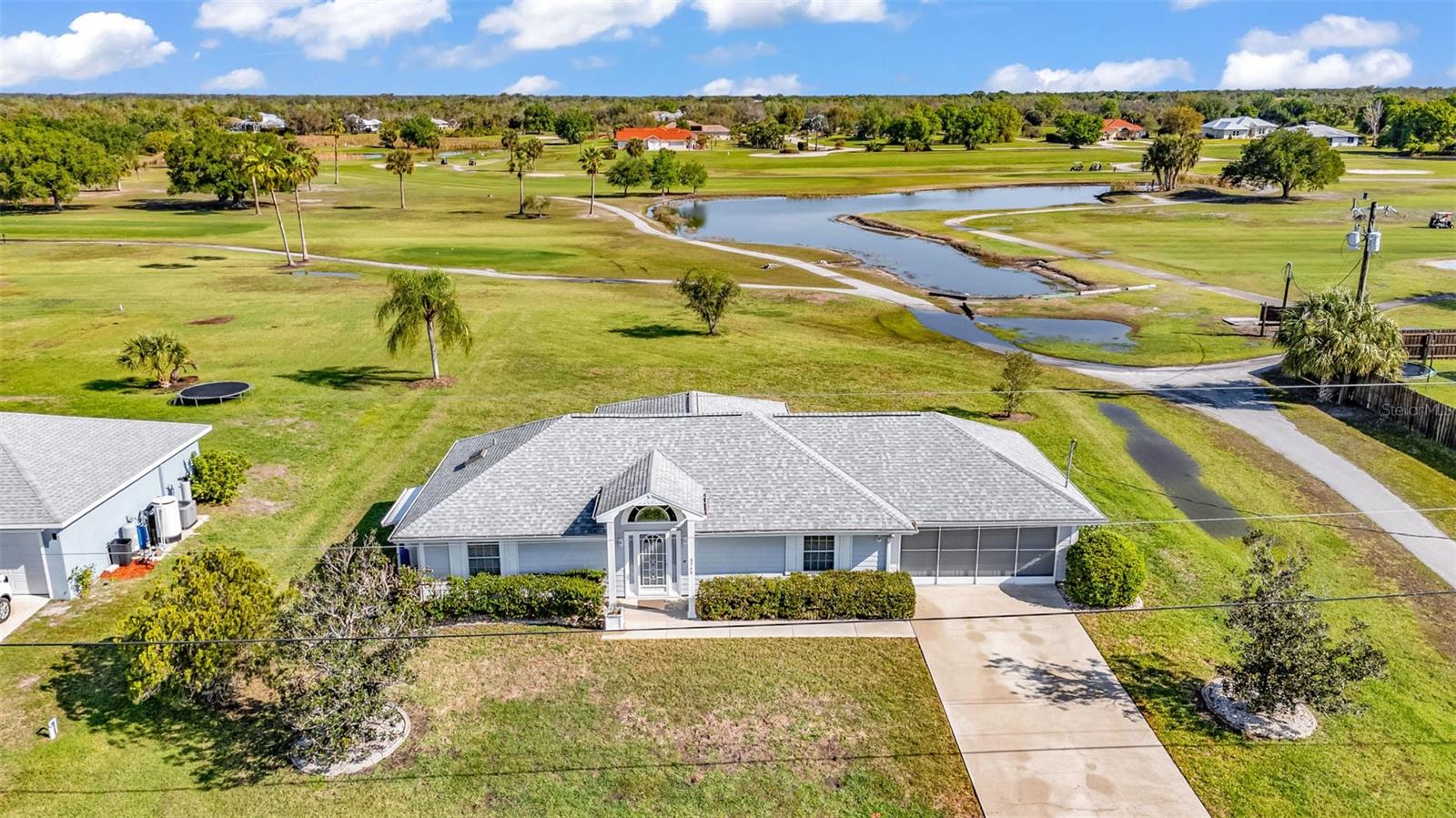 SUNNYBREEZE PALMS GOLF COURSE - Residential