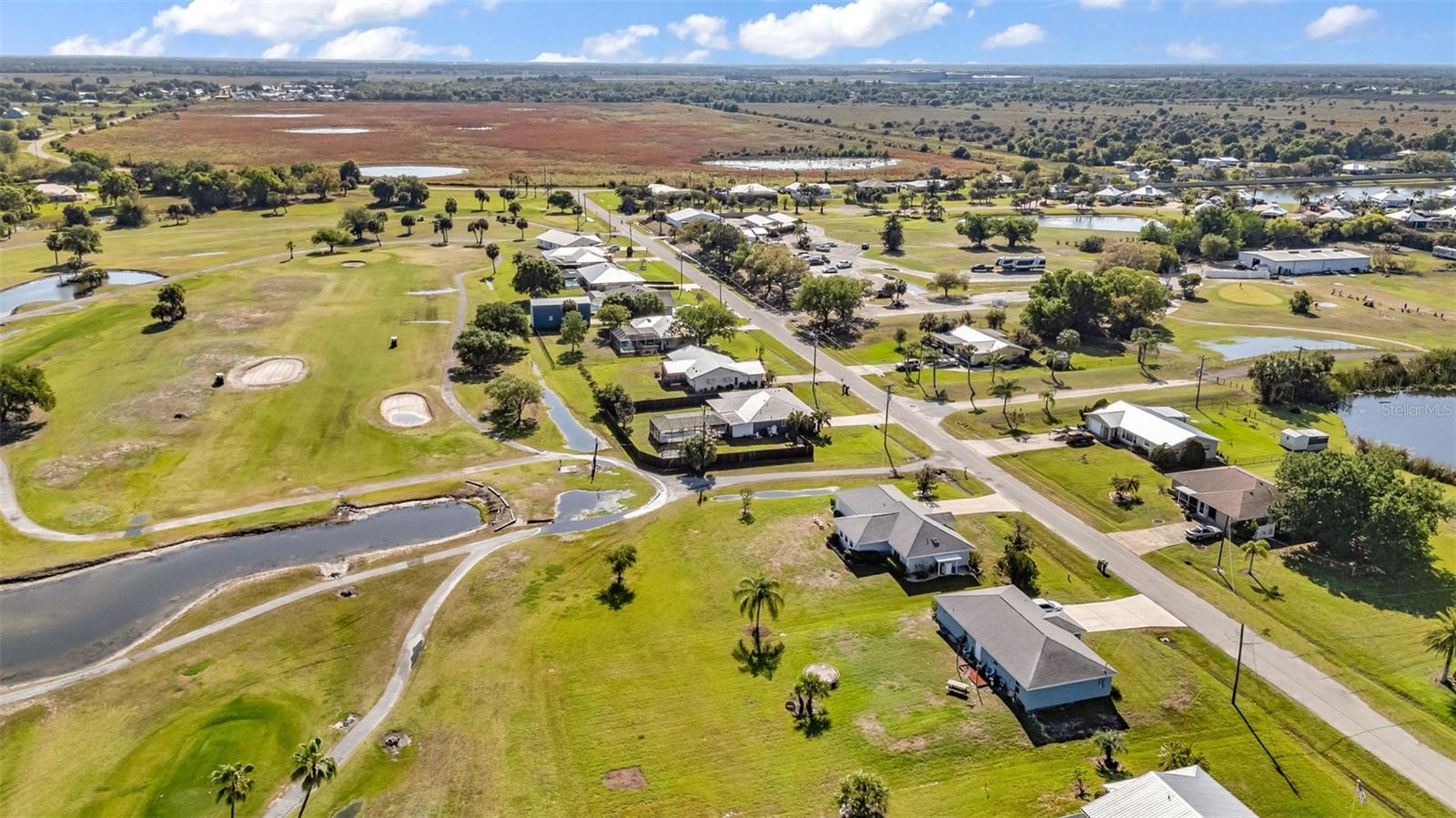 SUNNYBREEZE PALMS GOLF COURSE - Residential