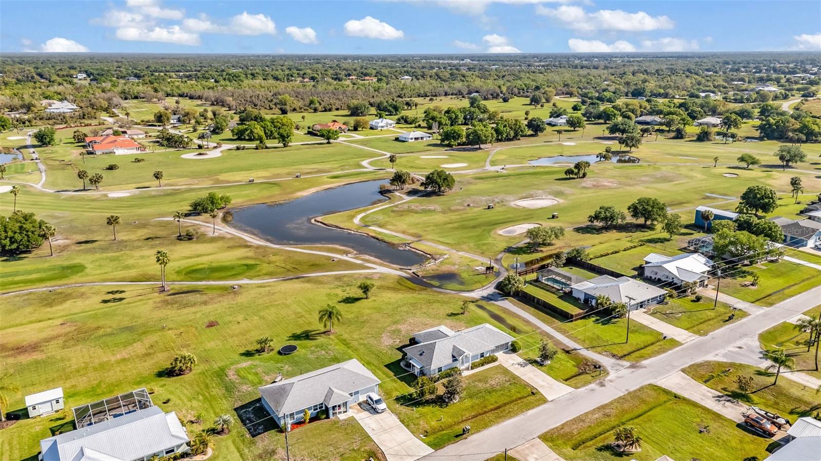SUNNYBREEZE PALMS GOLF COURSE - Residential