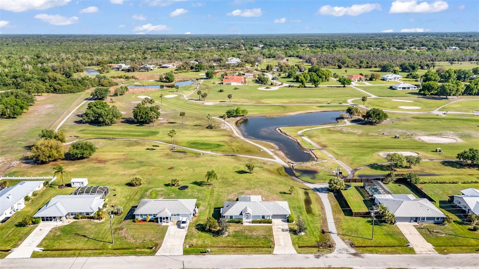SUNNYBREEZE PALMS GOLF COURSE - Residential