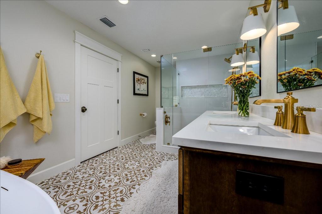 FAIRWAY VILLAGE PHASE 1 - Residential