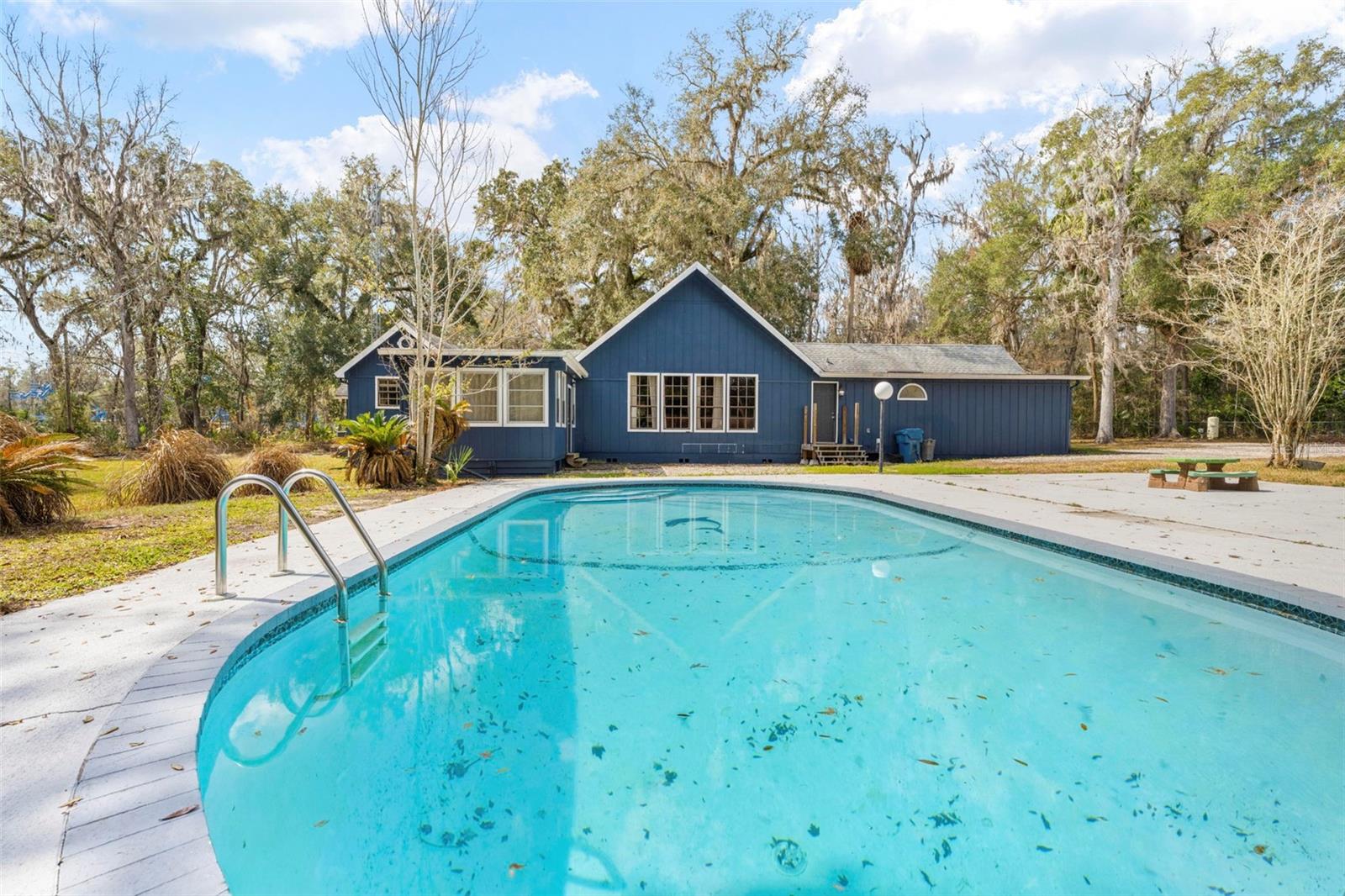 STAFFORD - Residential