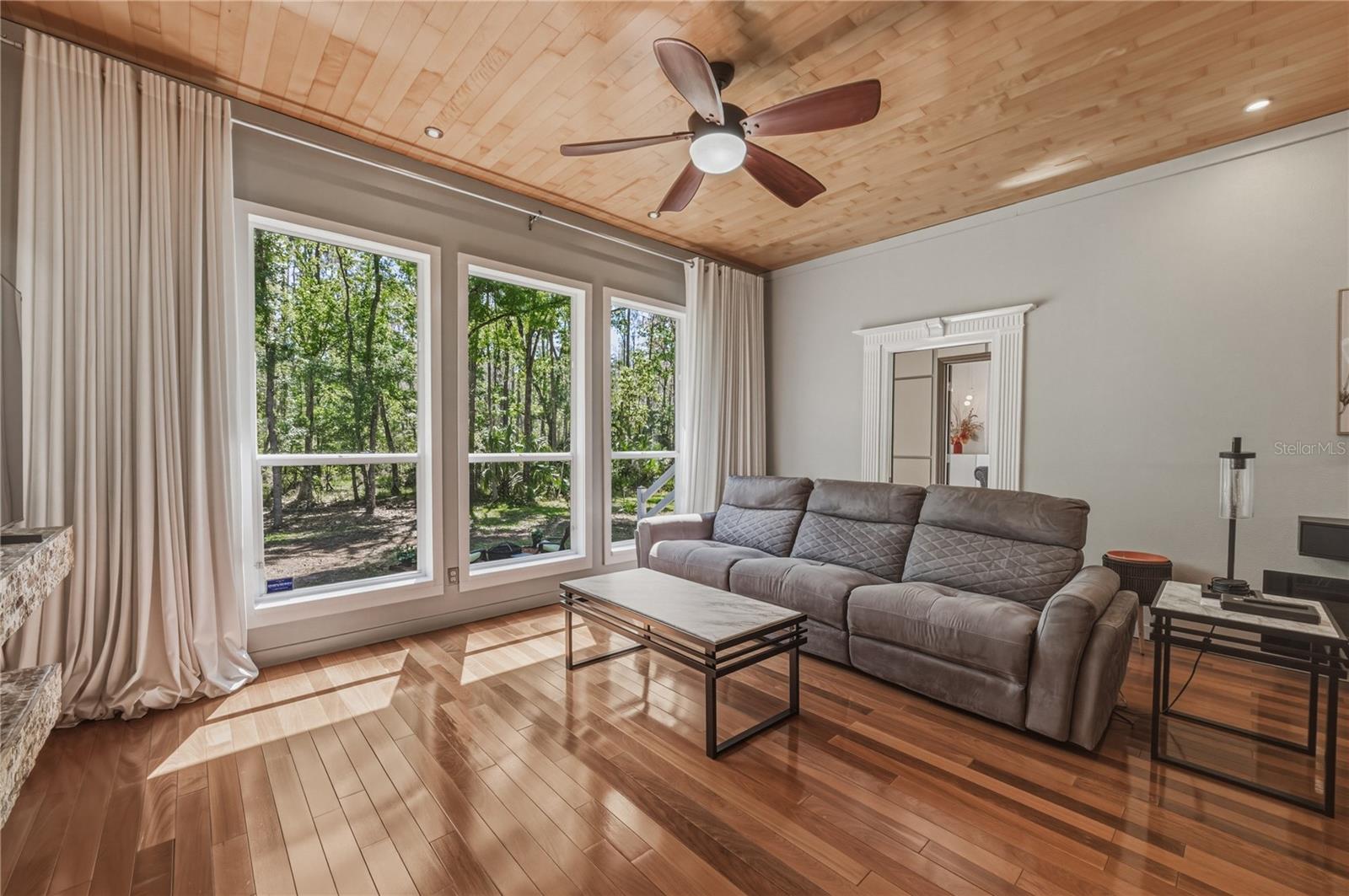 HOMESTEADS SADDLEWOOD - Residential