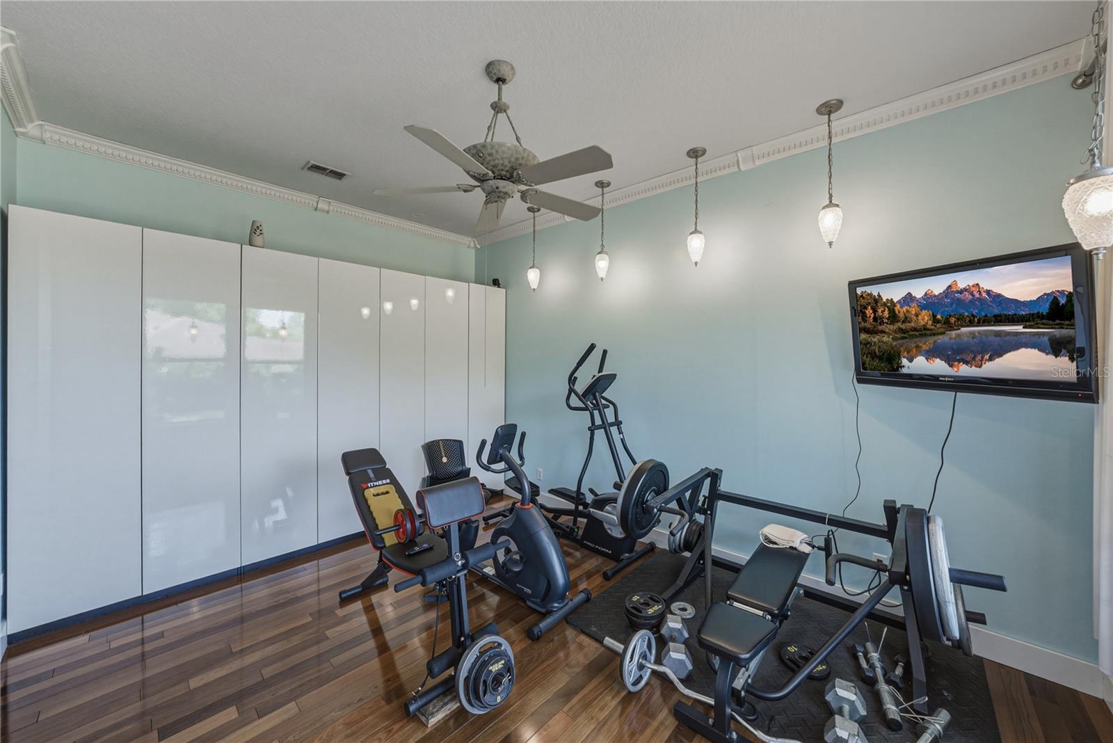 HOMESTEADS SADDLEWOOD - Residential