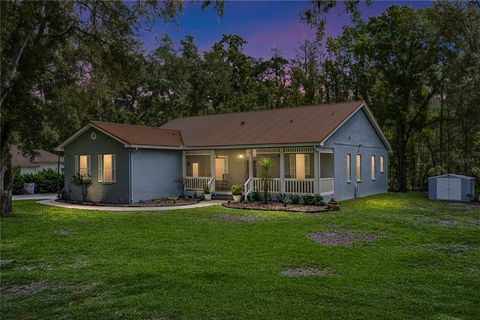 Photo of 8600 Shenandoah Run, Wesley Chapel, FL 33544 (MLS # TB8492515)