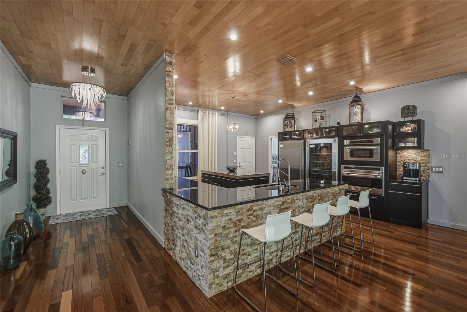 HOMESTEADS SADDLEWOOD - Residential