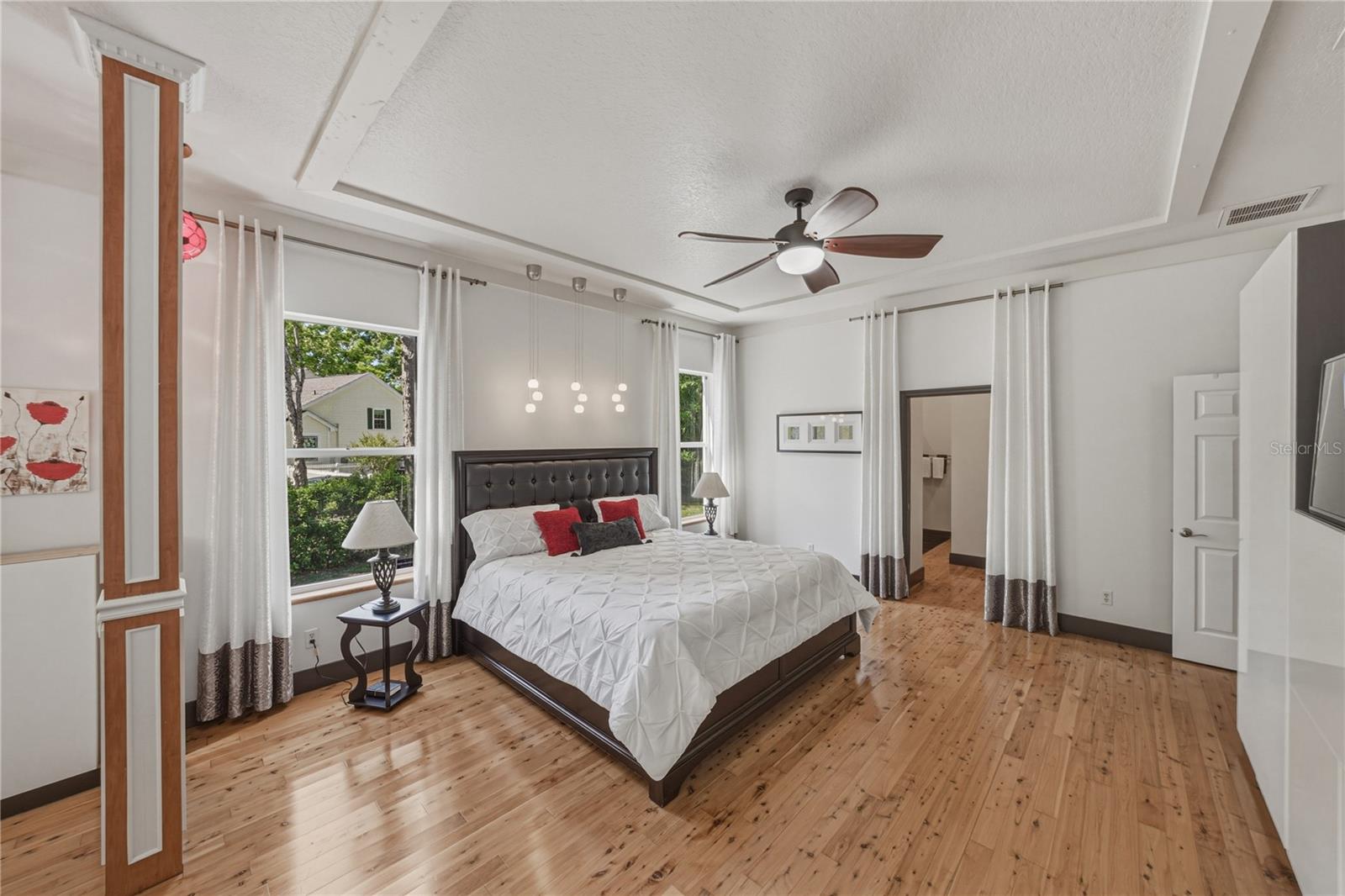 HOMESTEADS SADDLEWOOD - Residential