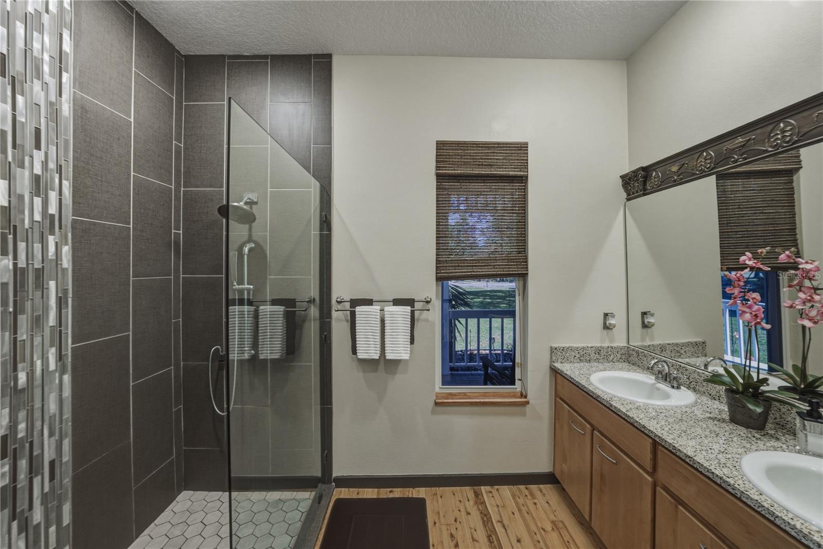 HOMESTEADS SADDLEWOOD - Residential