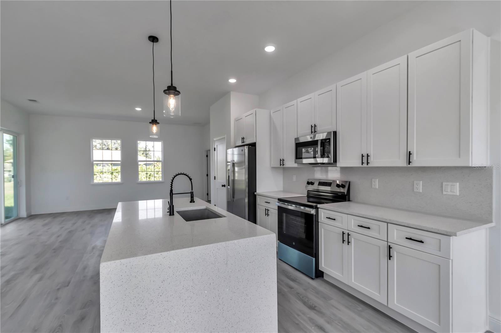 MARION OAKS UN 09 - Residential