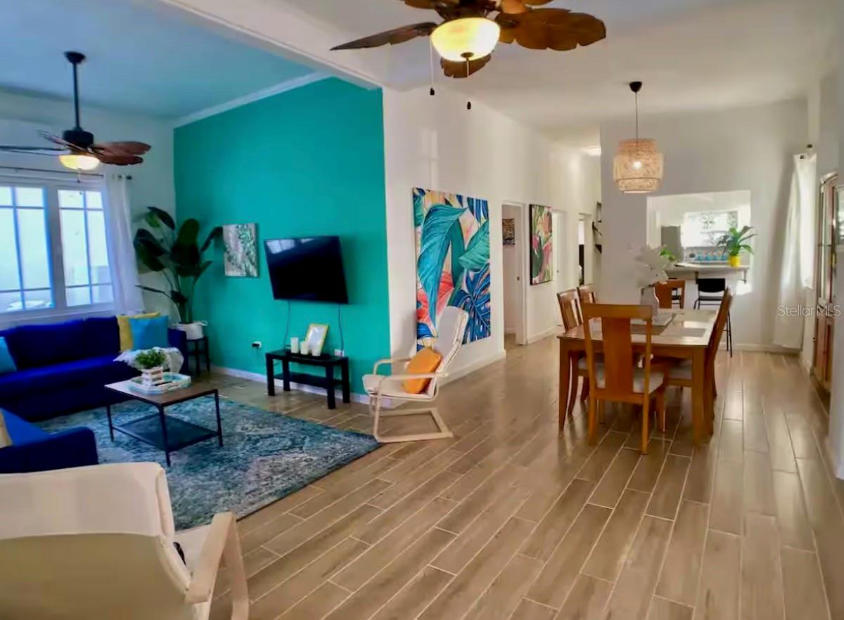 AVE. MIRAMAR - Residential Income